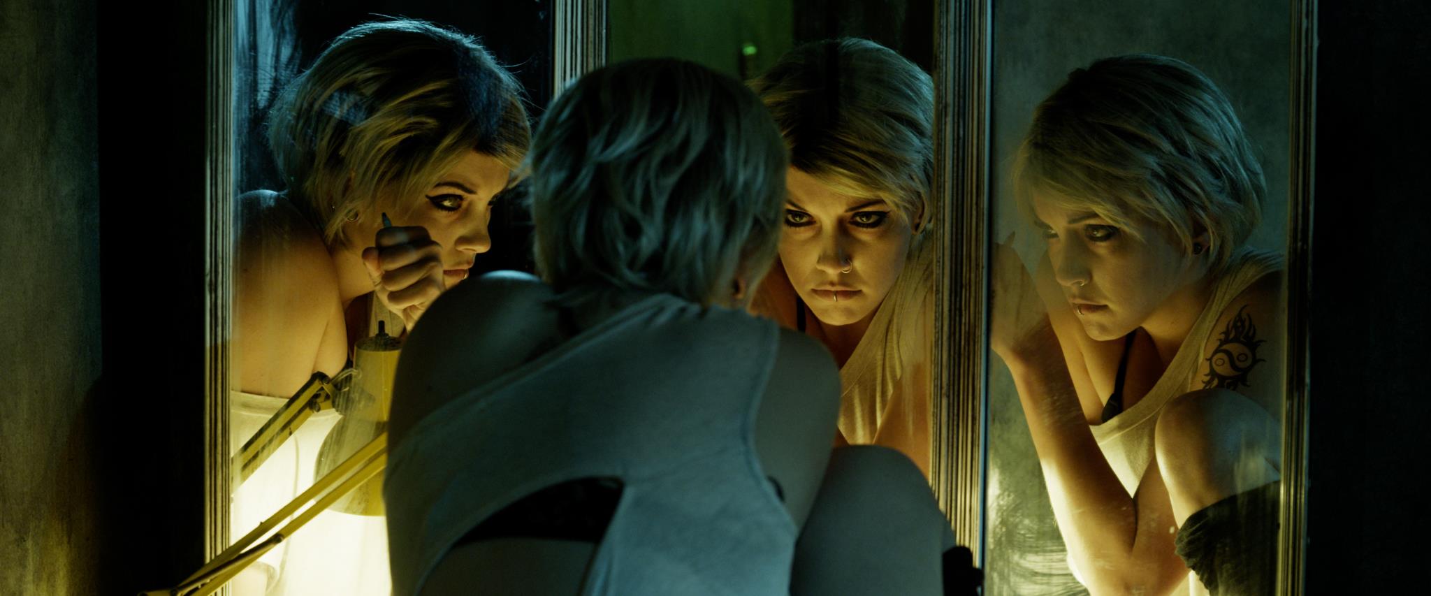 Basé sur un roman graphique, le thriller d'effroi «The Scribbler» de John Suits….