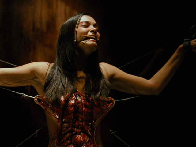 voir ci-dessous la bande-annonce