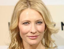 Cate Blanchett ("L'Etrange histoire de Benjamin Button") pourrait interpréter l'odieuse belle-mère de Cendrillon... (voir ci-dessous)