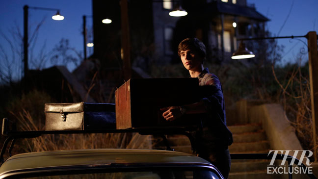 Préquelle de "Psychose," la série télé "Bates Motel" diffusée au printemps prochain voit Freddie Highmore hériter du rôle jadis tenu par Anthony Perkins, le feuilleton retraçant l'adolescence du tueur en série Norman Bates et ses rapports avec sa mère Nor