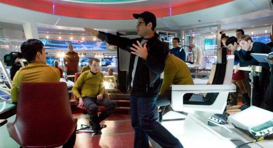 Le réalisateur JJ Abrams sur le tournage