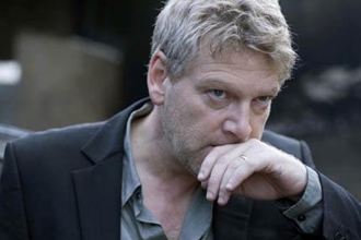 Kenneth Branagh a été sollicité par Disney pour diriger la version live de "Cendrillon" (suite ci-dessous)