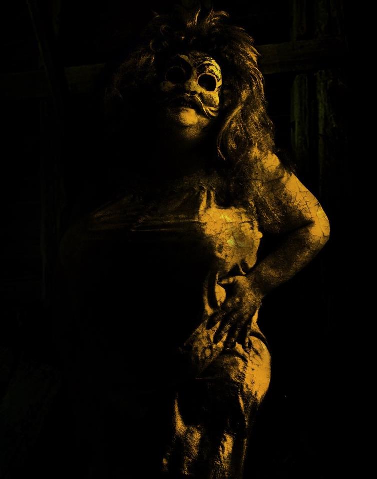 Alex House ("Todd & the Book of Pure Evil") et Bill Moseley figureront ensemble dans "The Ballad of Sadie Grace", un slasher humoristique... (voir ci-dessous)