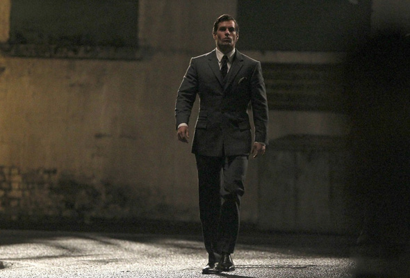 Henry Cavill, alias Superman, dans "The Man from U.N.C.LE." que tourne Guy Ritchie à Londres. Située au début des années 60, l'histoire suit les agents de la CIA Napoléon Solo (Cavill).....