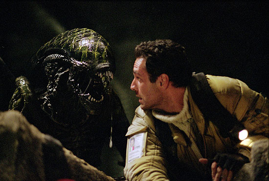 ALIEN VS PREDATOR