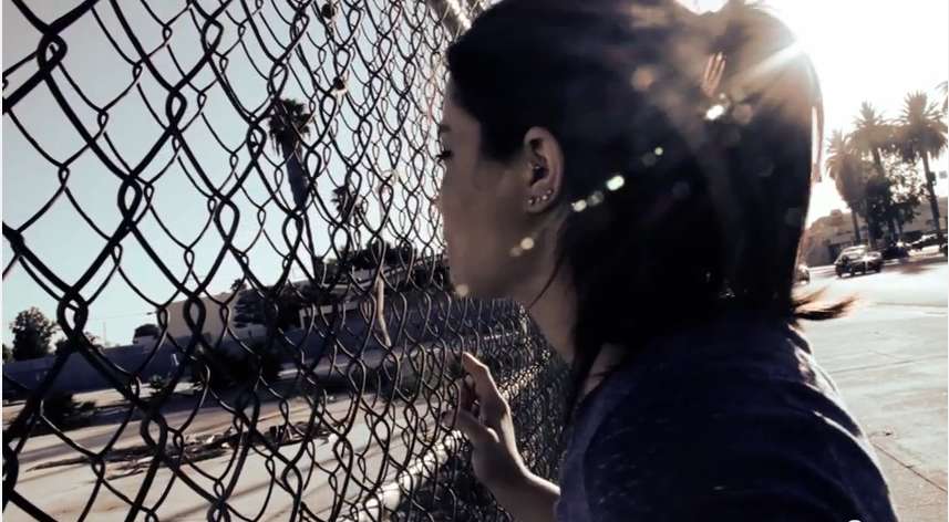 Les vélociraptors envahissent New York dans "Jurassic City" !  (voir ci-dessous)