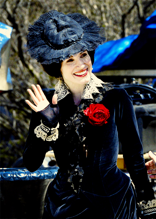 Jessica Chastain, l’héroine de « Crimson Peak » de Guillermo del Toro, rejoint le casting de « The Huntsman », spin-off et préquelle de « Blanche-Neige et le Chasseur » que va réaliser un Français… (voir ci-dessous)