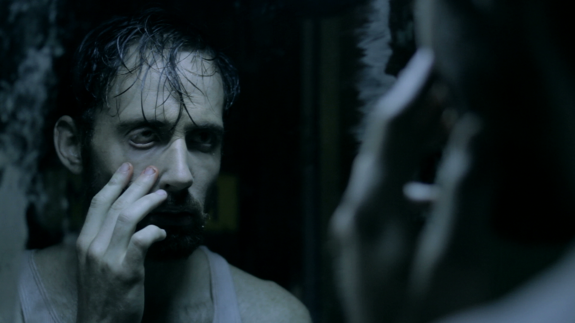 STRANGE BLOOD : un film d’horreur dans la lignée de « The Fly » de David Cronenberg (voir ci-dessous)