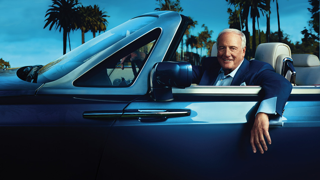 Le légendaire producteur Jerry Weintraub (77 ans) est décédé lundi 6 juillet à Palm Spring (voir ci-dessous)