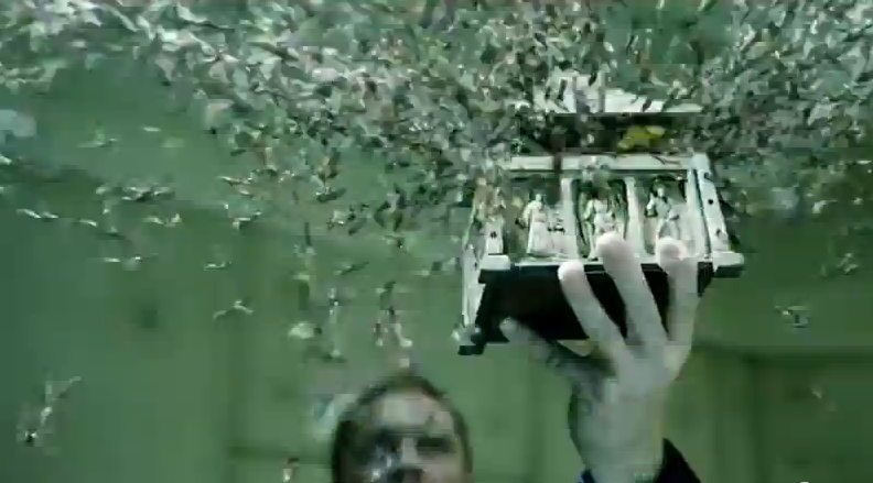 THE EXORCISM OF MOLLY HARtLEY sortira en octobre… (voir ci-dessous)