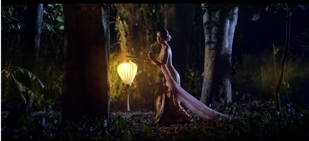 Horreur et érotisme pour le thailandais HOOD, sortant localement le 17 septembre (voir ci-dessous)