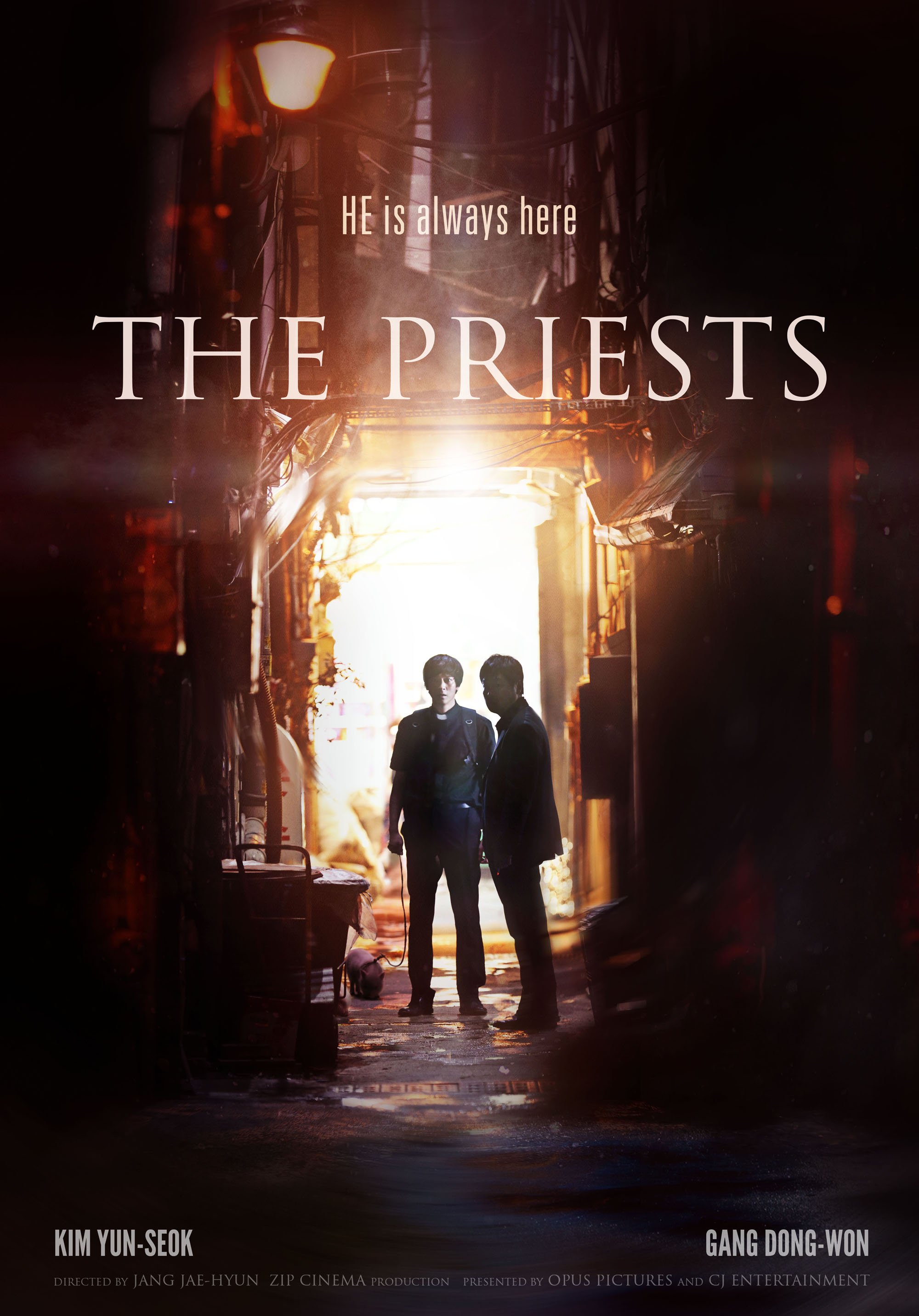 Deux exorcistes coréens aux prises avec le Mal dans THE PRIESTS… (voir ci-dessous)