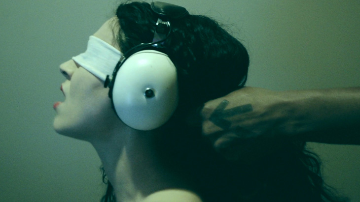 Entre cauchemars et réalité, NORMAL, film d’horreur indépendant américain vient d’être primé au festival A Night of Horror… (voir ci-dessous)