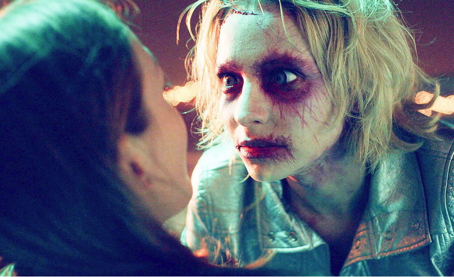 Carol Kane dans « Ava’s Possession » qui sortira en mars aux USA… (voir ci-dessous)