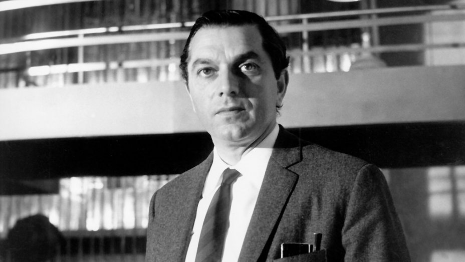 Décès hier du chef-décorateur des James Bond, Ken Adam… (voir ci-dessous)