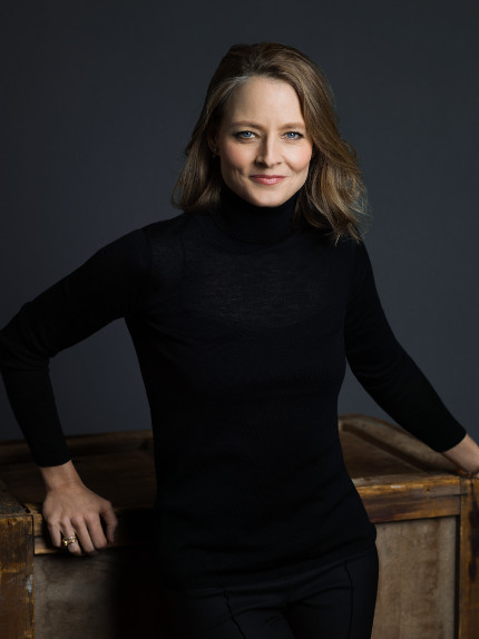 Jodie Foster, vedette du thriller de SF «Hotel Artemis», premier film du scénariste Drew Pearce («Sherlock Holmes 3»)….