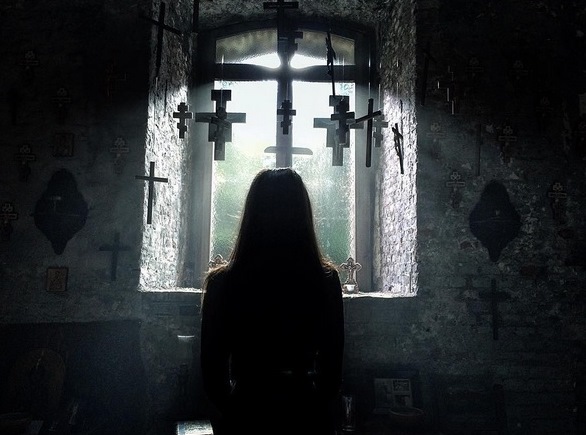 LE DESSOUS DES EXORCISMES Une enquête aux confins du surnaturel.