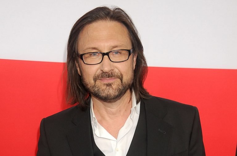 En octobre se tournera le nouveau film du Français Pierre Morel (Banlieue 13, Taken, Gunman), le thriller de SF " The New Mrs. Keller"…