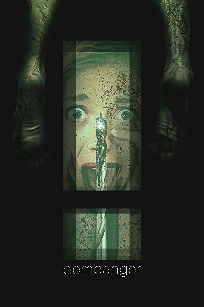 Dans " Dembanger"   de John Berardo (" The Labyrinth"), monde d'une étudiante est détruit la nuit où son frère est assassiné, donnant le coup d'envoi d'une série de meurtres où elle va devoir découvrir la vérité derrière les secrets cachés de l'université