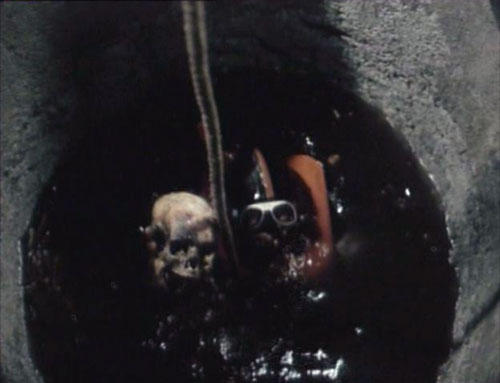 Matar a un extrano (To Kill a Stranger, 1983)