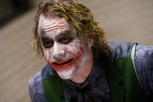 THE DARK KNIGHT