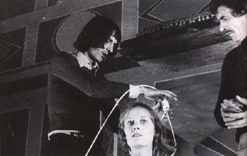 SUSPIRIA