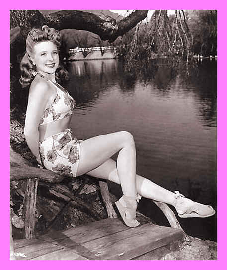 Evelyne Ankers, l'une des premières "screaming queens" de l'écran....