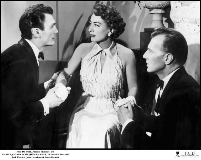 LE MASQUE ARRACHÉ (1953)