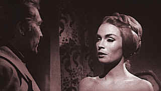 La séduisante Margarete Robsahm, dans le rôle de Julia. D'origine norvégienne et épouse d'Ugo Tognazzi, "Danse  Macabre" sera son avant dernier film en tant qu'actrice (elle deviendra superviseur de scénarios et même réalisatrice, à l'instar de son fils..