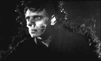 À minuit, je possèderai ton âme