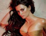 UNE NOUVELLE JAMES BOND GIRL POUR JAMES BOND (suite ci-dessous)