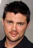 KARL URBAN dans un "Cannibal Holocaust" en relief : "RELENTLESS" ! (suite ci-dessous)