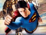 Suite au colossal succès de "The Dark Knight" ( 1 billion de dollars !), la Warner souhaite plus que jamais relancer la franchise "Superman". Lequel pourrait s'intituler : "Superman Unleashed", et serait la suite de "Superman Returns".