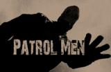 Petit film britannique réalisé par David Campion et Ben Simpson, "Patrol Men" se situe sur une île située sur la côte sud-est de l'Angleterre, lieu tranquille où une communauté de cinq cents âmes vit paisiblement (suite ci-dessous)