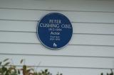 Plaque commémorative sur la maison de Peter Cushing