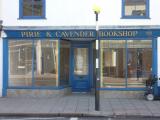 La librairie préférée de Peter Cushing, récemment fermée (peut-être seulement pour les travaux ?)