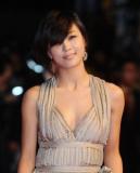 Produit par CJ Entertainment et JK Film, "Sector 7" (alias "Mining Aera 7") de Je-gyun Yun ("Haeundae") est un récit de SF réminiscent de "Host" (voir ci-dessous)