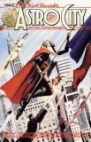 "Astro City", série de comics créée par en 1995 Kurt Busick, se verra portée à l'écran par Working Title Films  (voir ci-dessous).