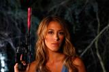Apparue dans un certain nombre de téléfilms d'horreur (Nightmare, Backwoods, Fear Island), Haylie Duff est la vedette de "Home Invasion", de Doug Campbell (voir ci-dessous)