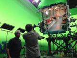 Le réalisateur de Godzilla, Gareth Edwards, prépare le tournage sur fond vert d’un accident de métro….