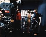 Photo de tournage : Michael Anderon dirigeant Michael York et Jenny Agutter