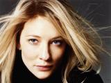 Cate Blanchett dans le thriller-catastrophe "Cascade" produit par Ridley Scott... (voir ci-dessous)