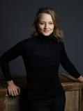 Jodie Foster, vedette du thriller de SF «Hotel Artemis», premier film du scénariste Drew Pearce («Sherlock Holmes 3»)….